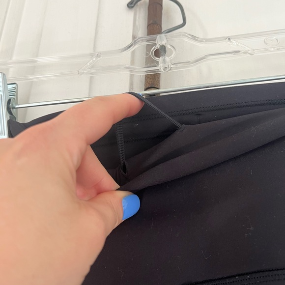 Lululemon Wunder Train High-Rise Leggings - Picture 4 of 5